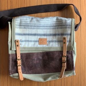 Will Leather Messenger Bag